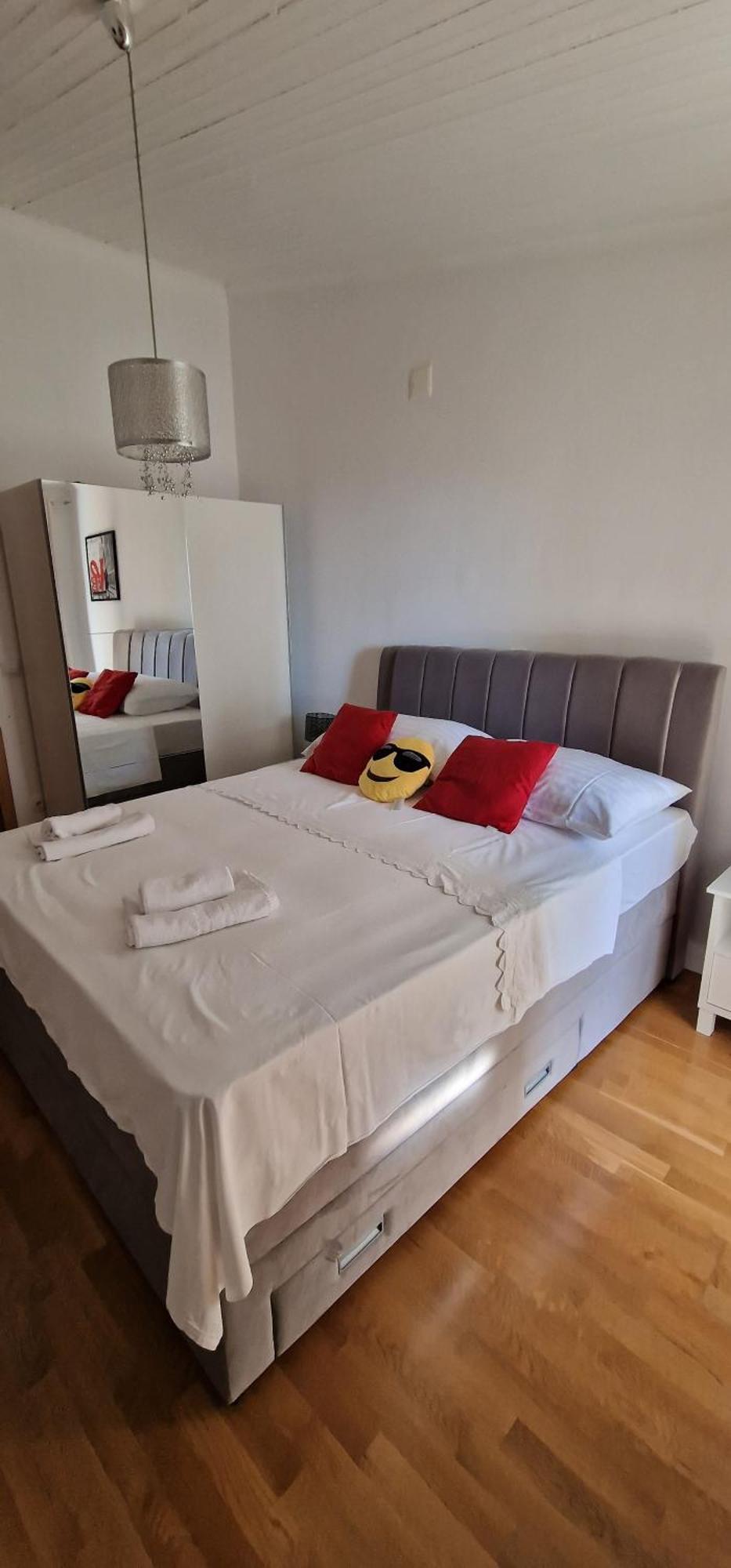 Apartments Anica 2 Makarska Esterno foto