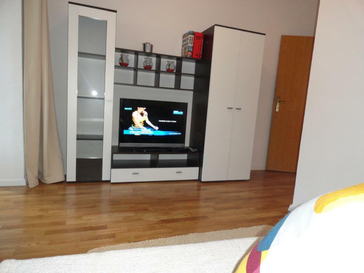 Apartments Anica 2 Makarska Esterno foto