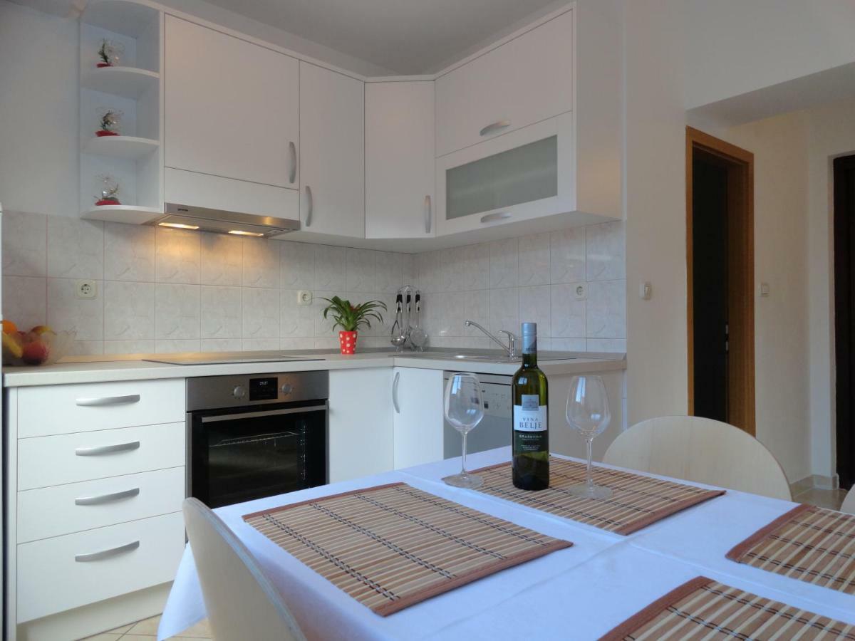 Apartments Anica 2 Makarska Esterno foto